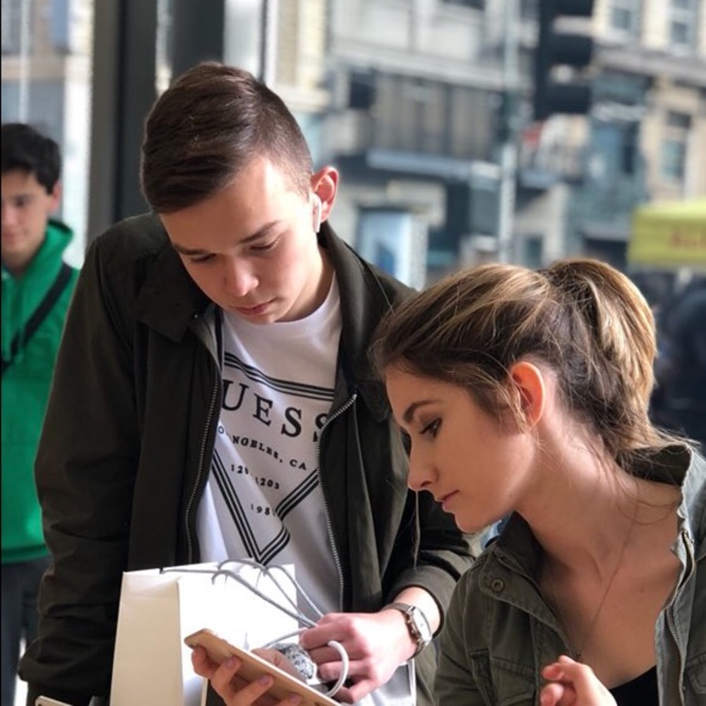 Meet your Posher, Michael